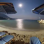 Ξενοδοχείο με διαμερίσματα Summer Dream 2*