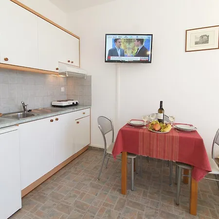 Summer Dream Aparthotel 2*